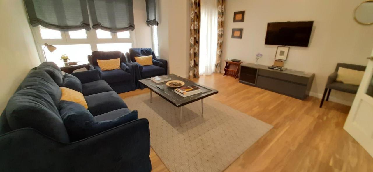 Urban Suites El Postigo Kordoba Bagian luar foto