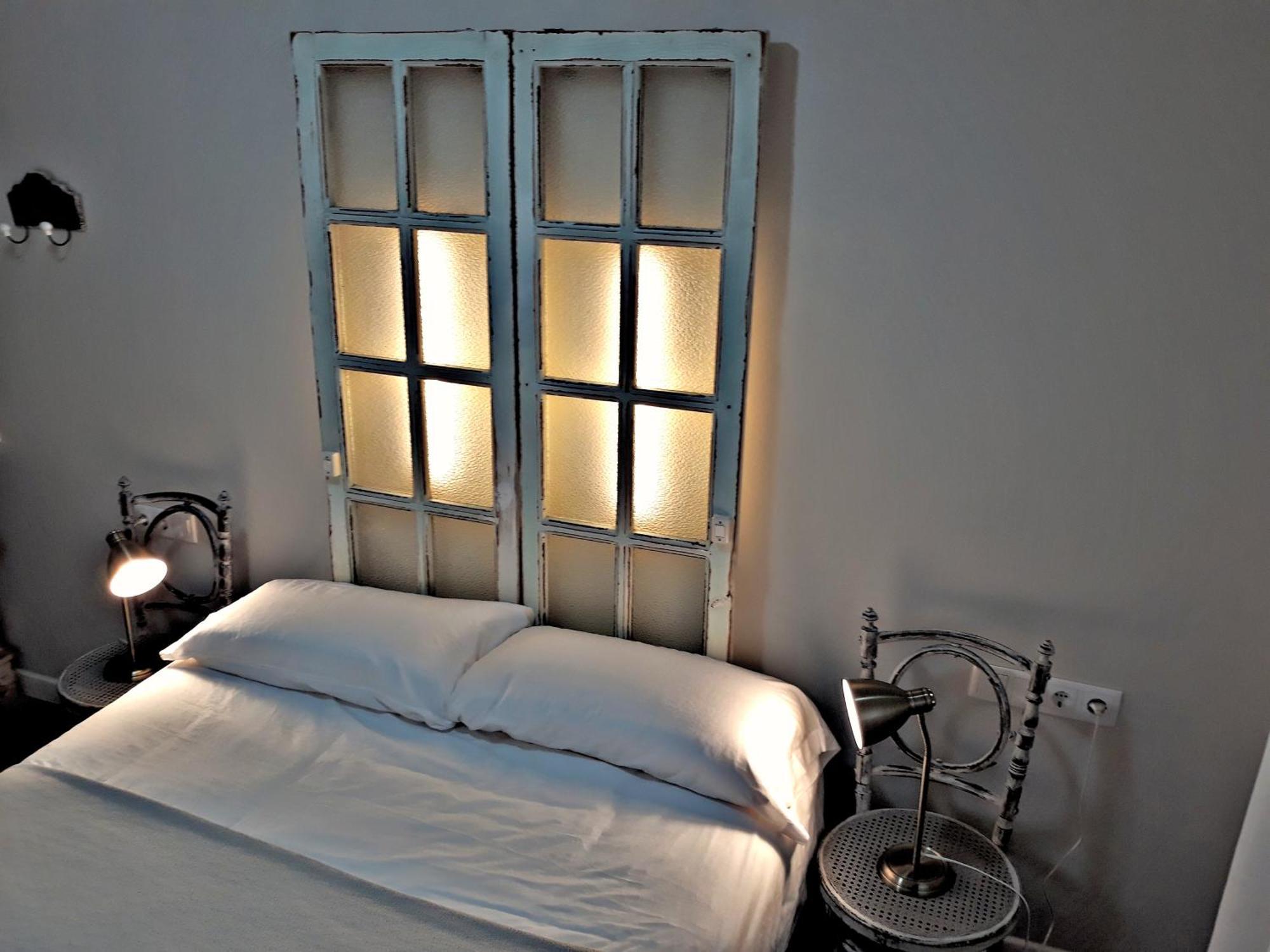 Urban Suites El Postigo Kordoba Bagian luar foto