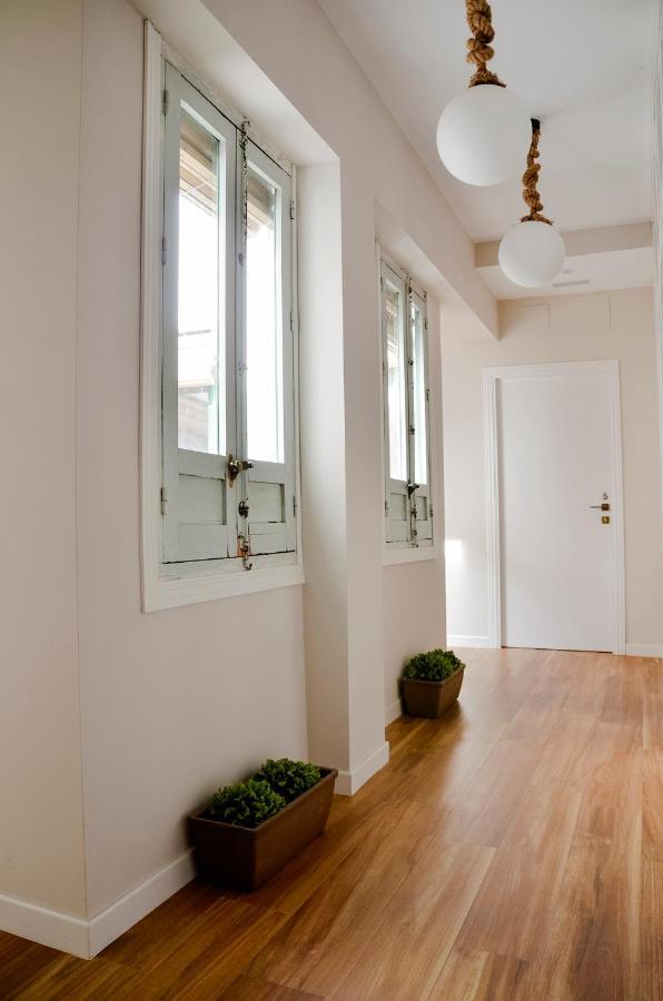 Urban Suites El Postigo Kordoba Bagian luar foto